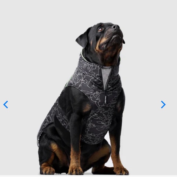 Canada Pooch Expedition Dog Jacket - Picture 1 of 3